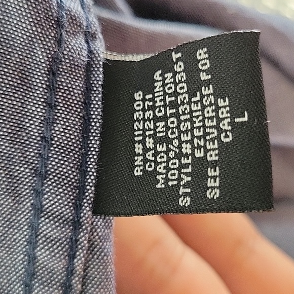 Ezekiel short sleeve button up, blue, size L - Picture 5 of 6